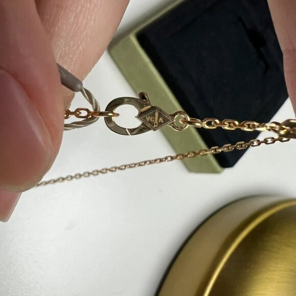 ✅Authentic Van Cleef & Arpels Necklace - Picture 5 of 16